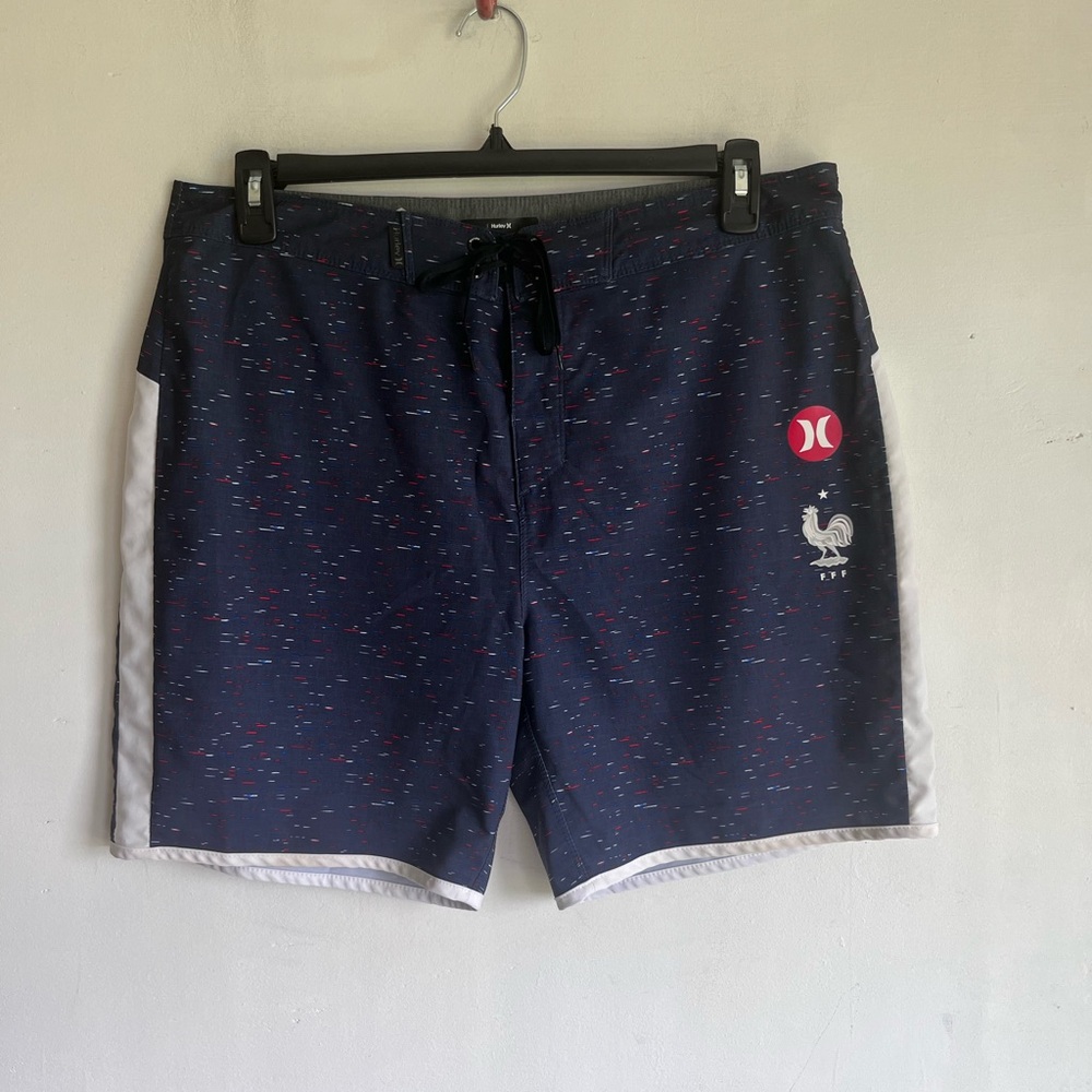 Hurley JJF phantom Dark Blue board Shorts with red and White Details, men’s 34